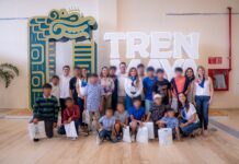Niños de Casa Otoch viajan por primera vez en el Tren Maya rumbo a Cancún