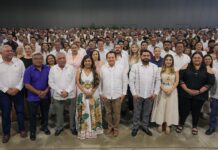 Entregan más de 10 mdp en estímulos por antigüedad a servidores públicos