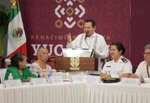 Reconocen labor histórica de parteras yucatecas