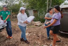 DIF Yucatán mantiene atención permanente a familias afectadas por lluvias en el sur de Mérida