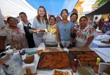 Se realizó una nueva edición de la Feria del Mucbipollo